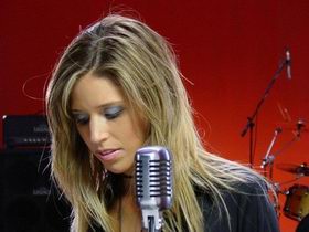 Anna Carina